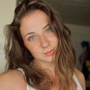 Meet your Posher, Lizzie